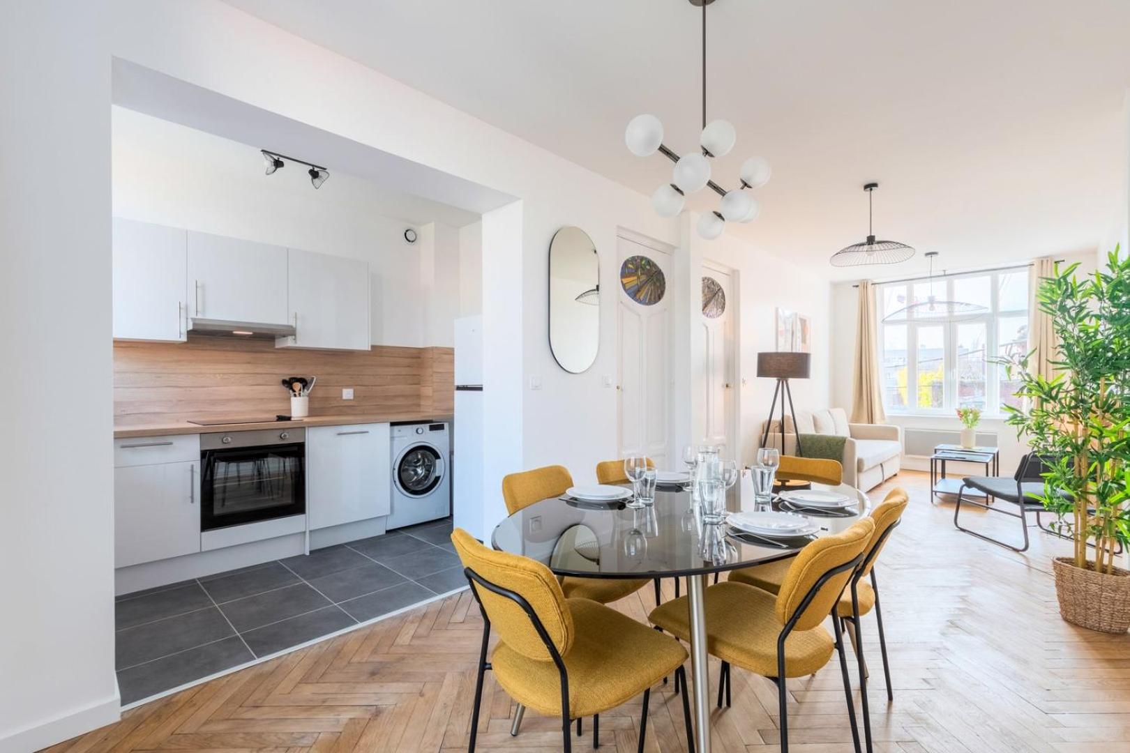 Charming Through-Apartment Renovated And Equipped! มาร์ค-ออง-บาโรล์ ภายนอก รูปภาพ