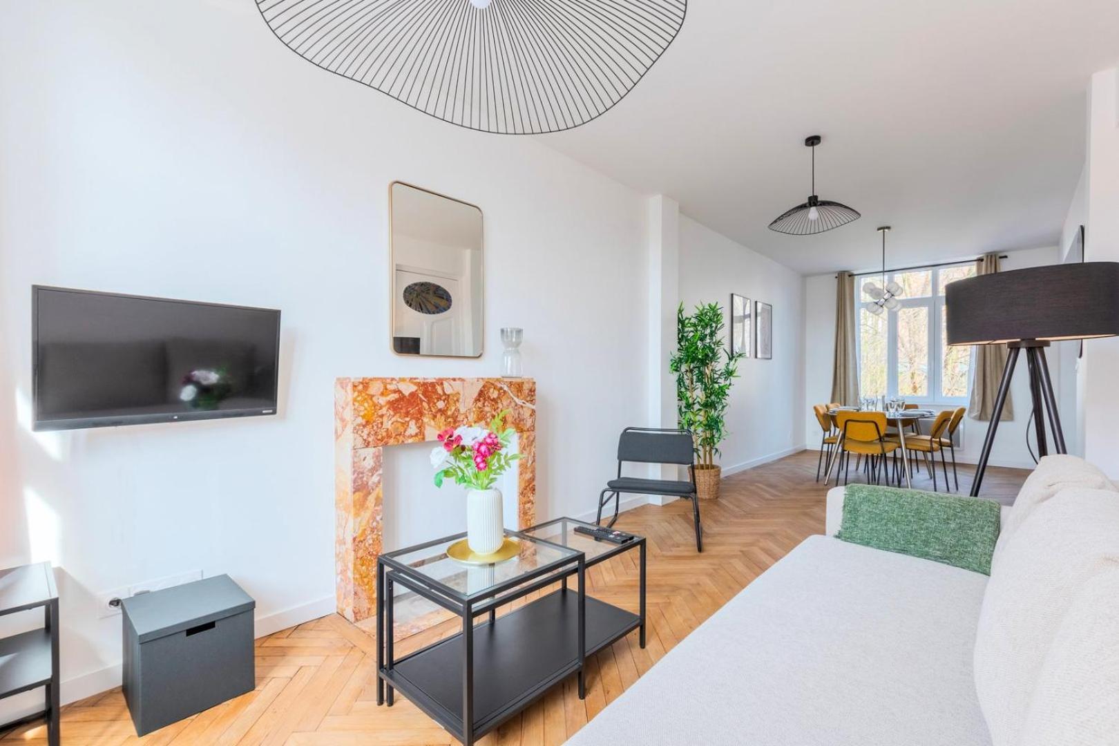 Charming Through-Apartment Renovated And Equipped! มาร์ค-ออง-บาโรล์ ภายนอก รูปภาพ